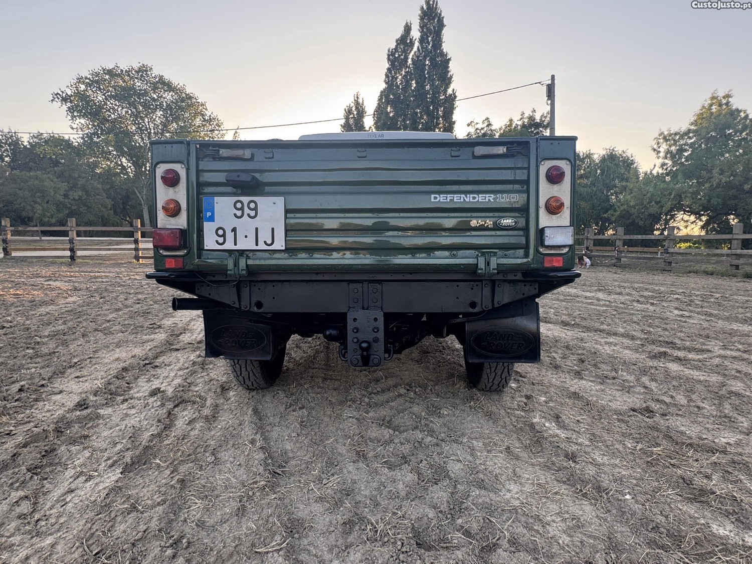 Land Rover Defender 110 HCPU — fotografia 12
