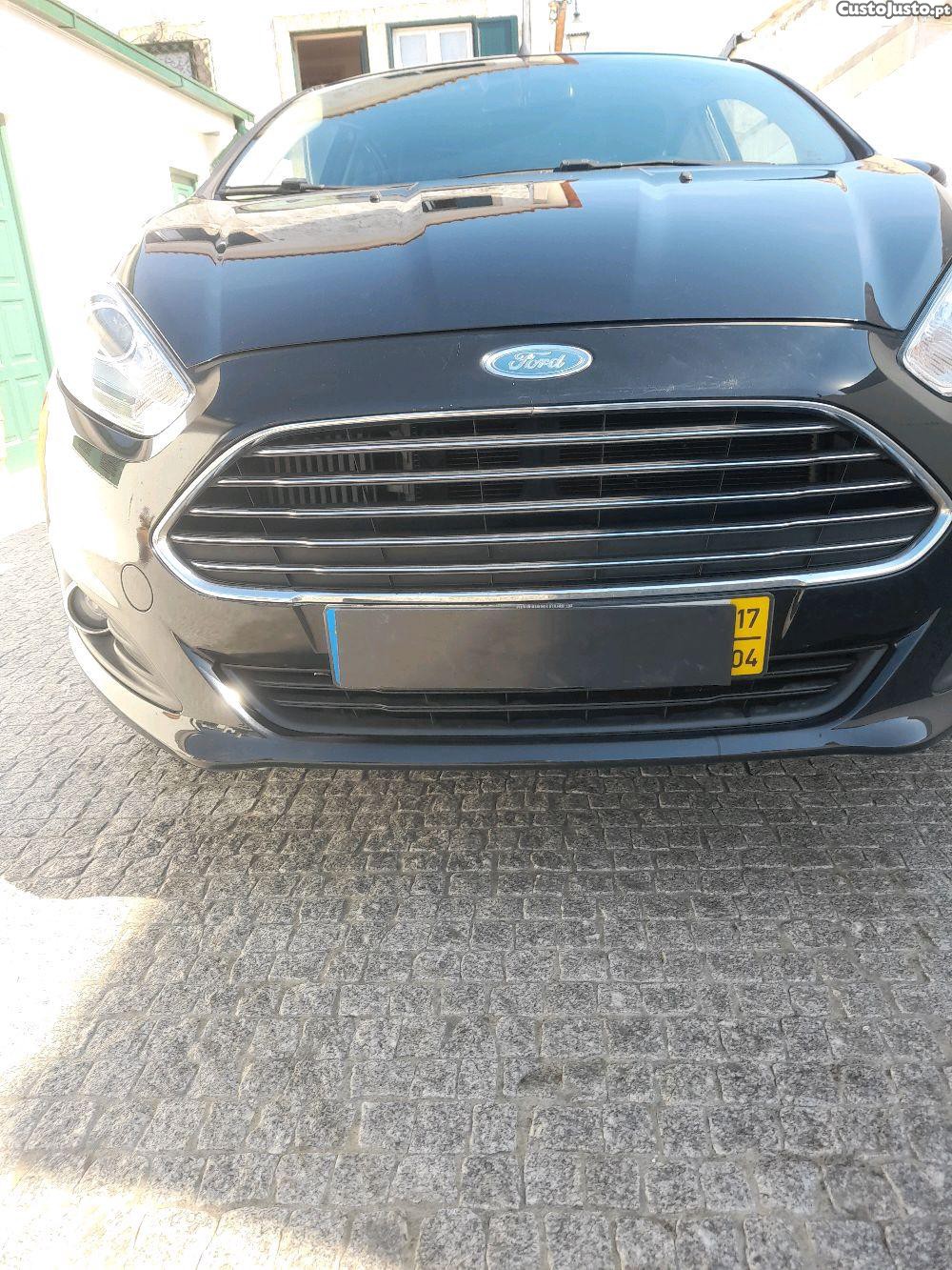 Ford Fiesta 1000 ecoboost  turbo - 17 — photo 3