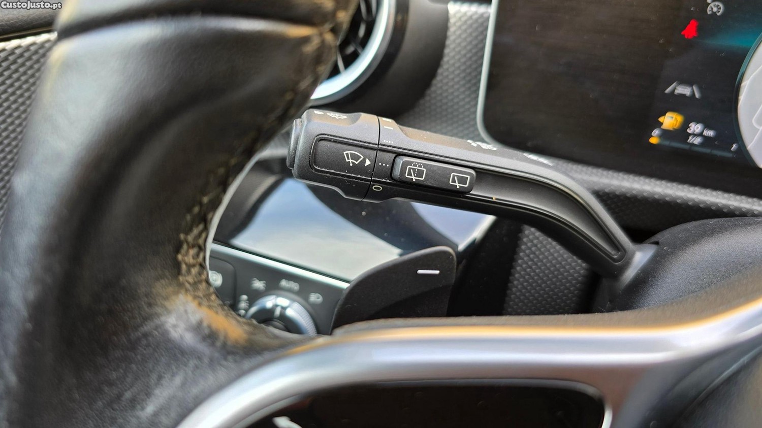 Mercedes-Benz CLA 200 d Shooting Brake — fotografia 17