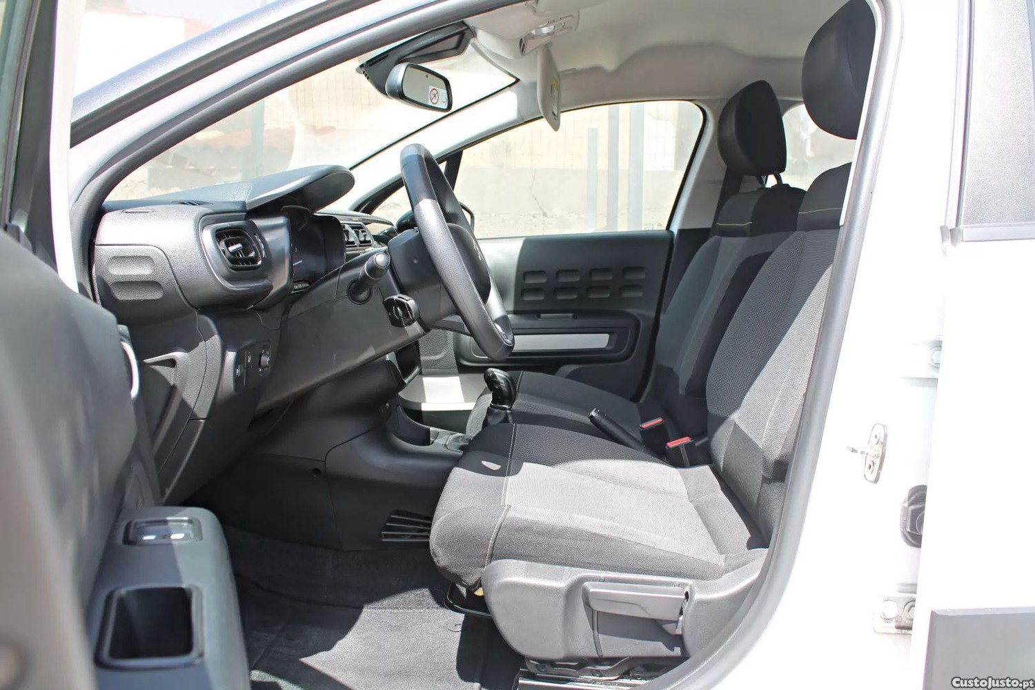 Citroën C3 1.5 bluehdi feel pack — fotografia 12