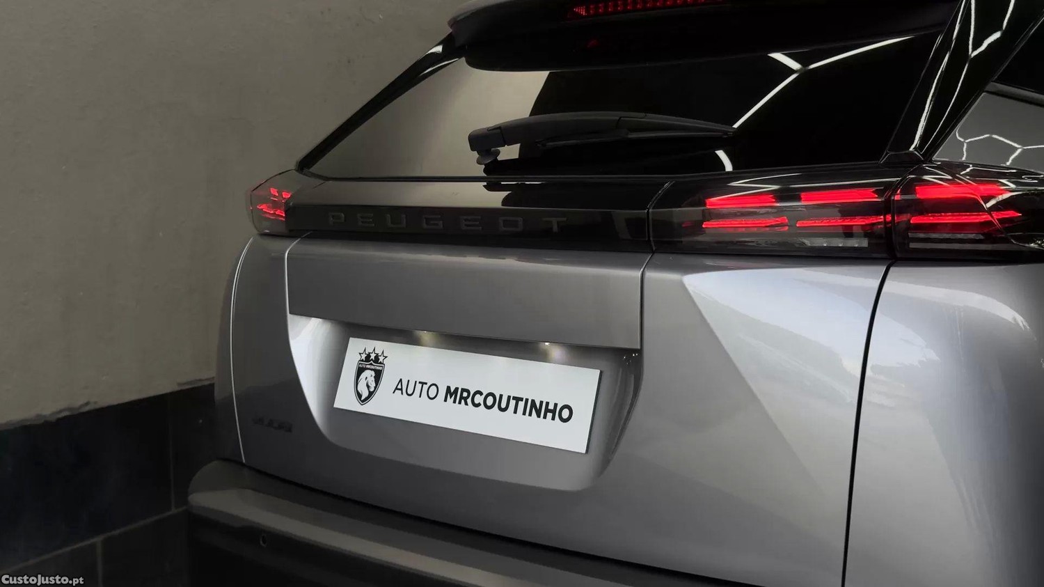 Peugeot 2008 Puretech 100 allure - 24 — photo 5