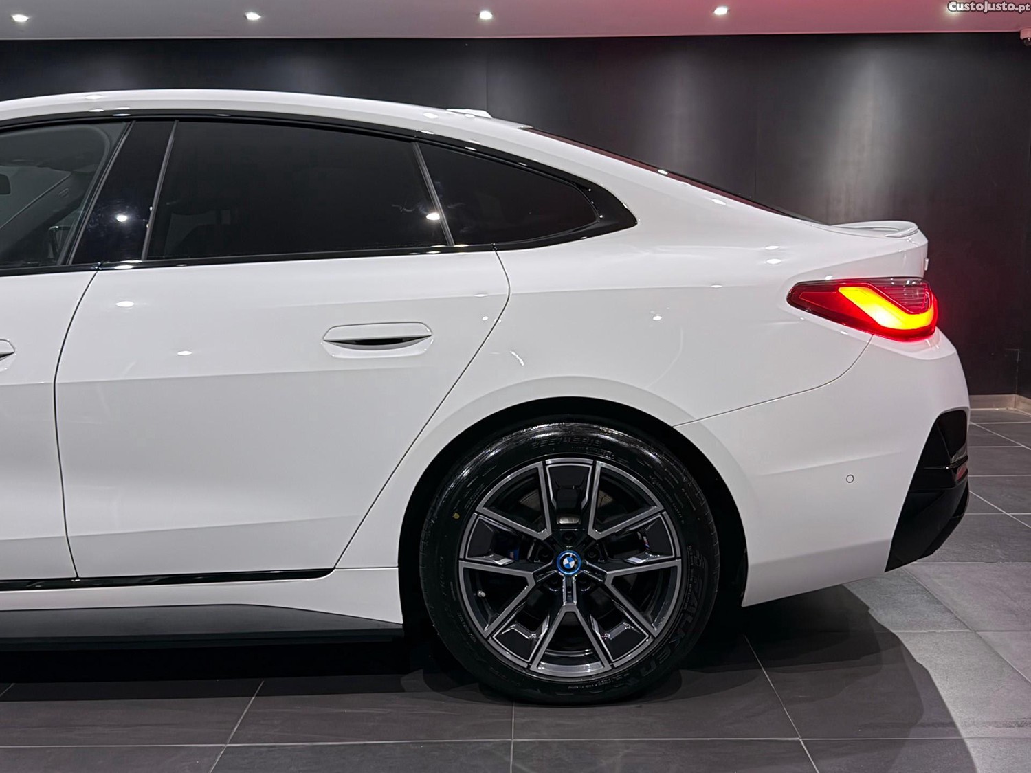 BMW i4 M50 Gran Coupe - 23 — photo 5