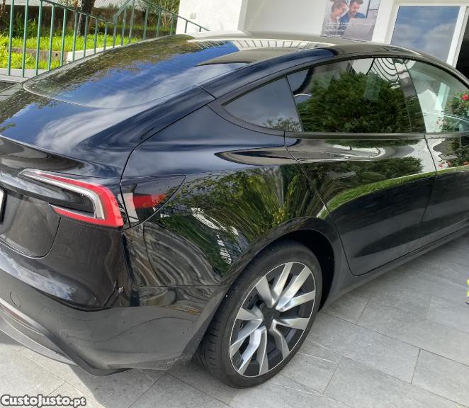 Tesla Model 3 3 - 24 — photo 3