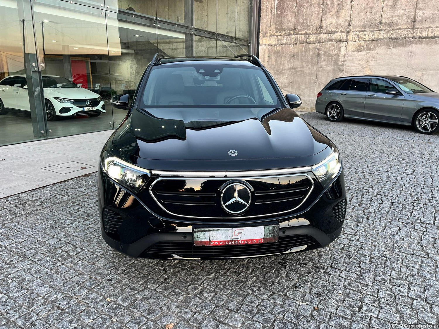 Mercedes-Benz EQB 250+ Progressive - 23 — photo 3