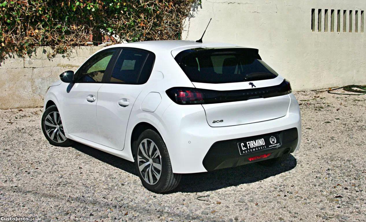 Peugeot 208 1.5 bluehdi allure — fotografia 15
