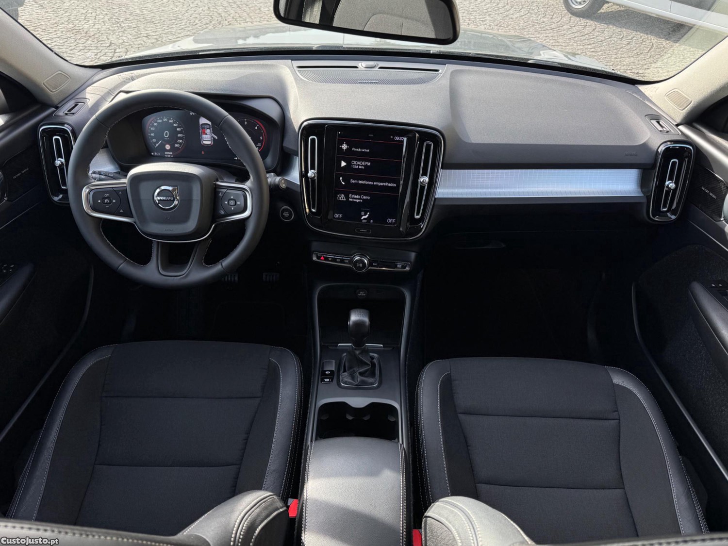 Volvo XC 40 D3 Momentum 150cv — fotografia 11