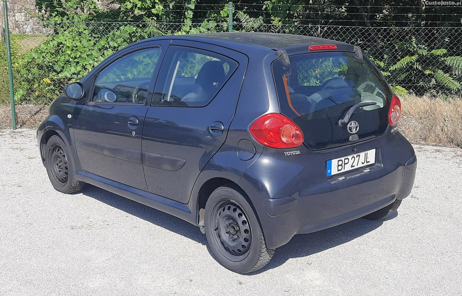 Toyota Aygo 1.0 — fotografia 7