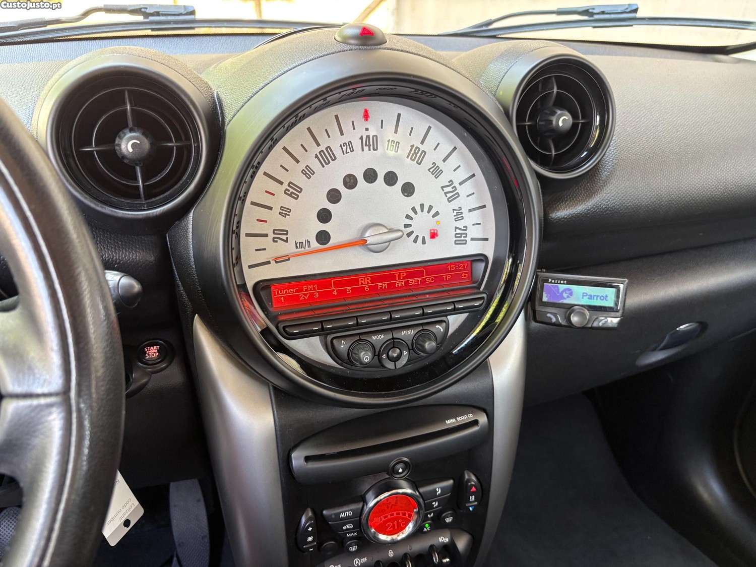 MINI Countryman ONE D PACK CHILI NACIONAL 1 ÚNICO DONO 90 CV — photo 4