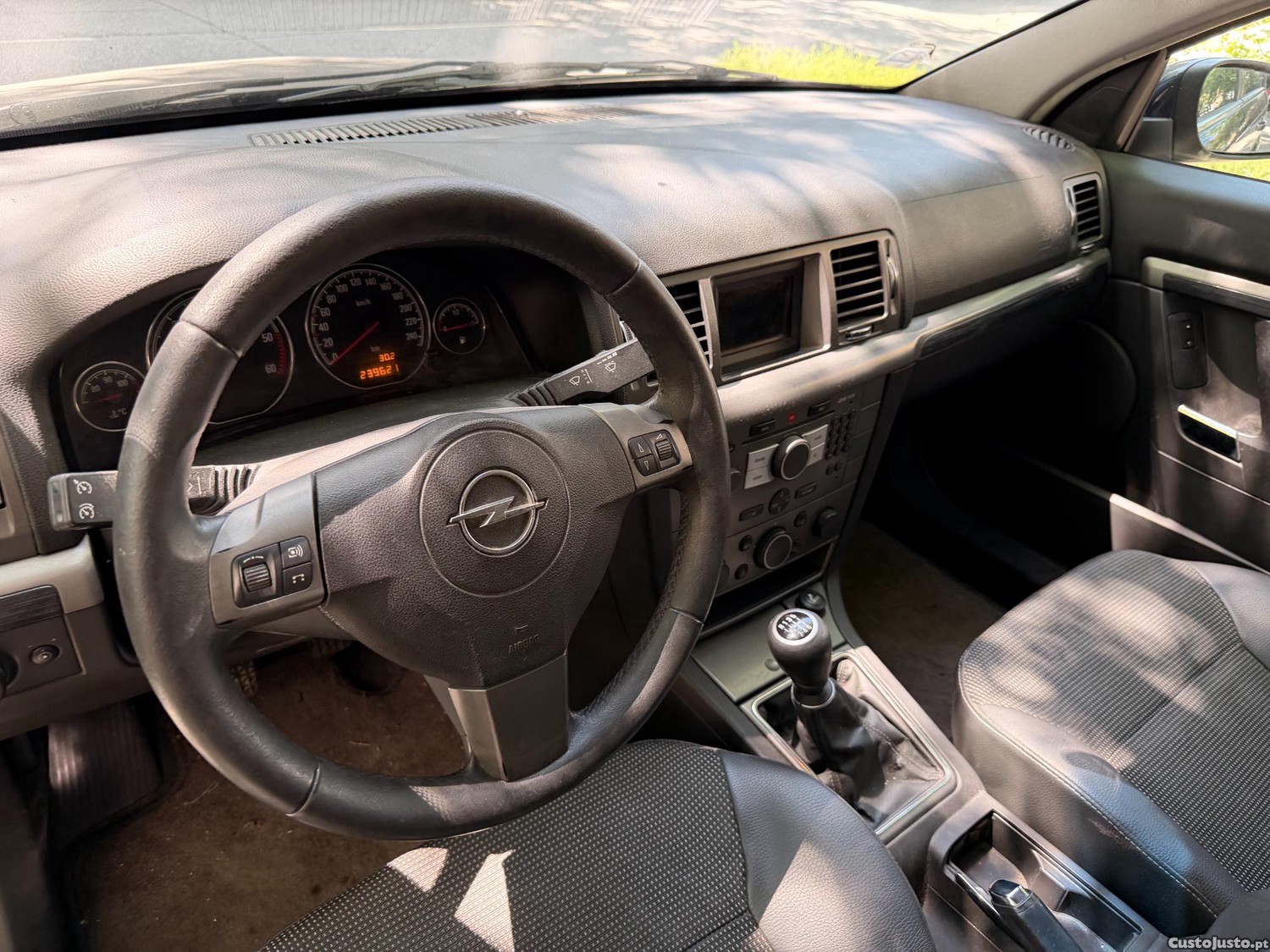Opel Signum 1.9 CDTi Cosmo 150 CV — fotografia 3