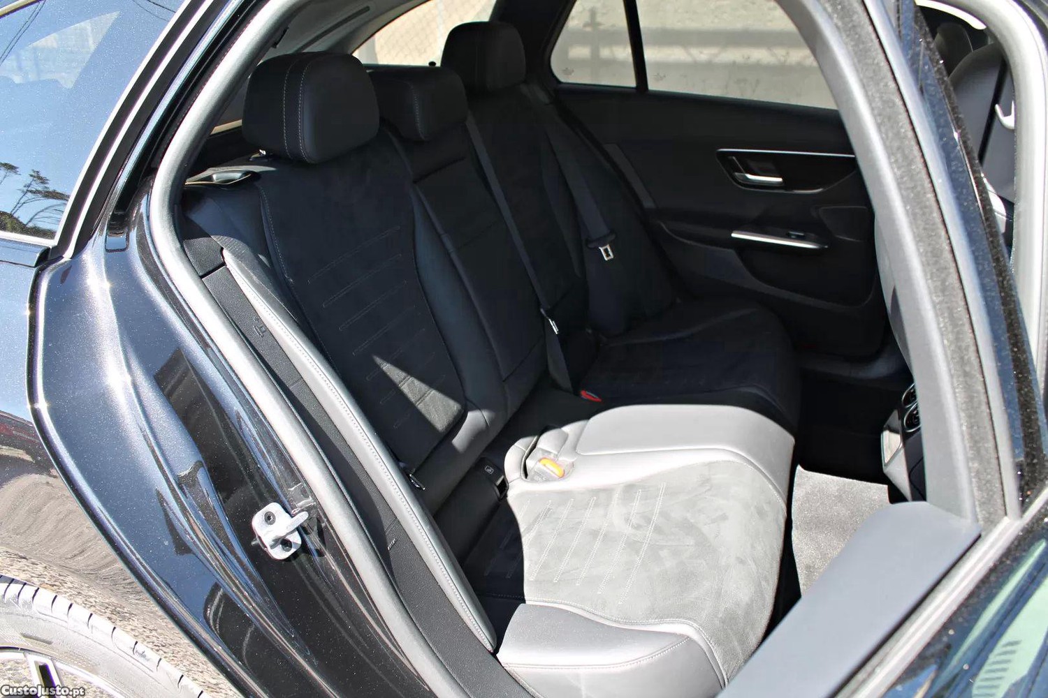 Mercedes-Benz C 300 De t 9g-tronic amg line — fotografia 8