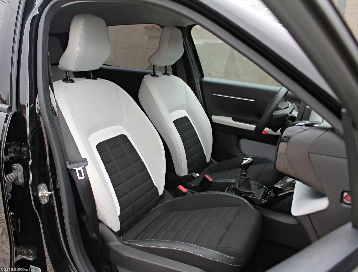 Citroën C3 1.2 turbo max — fotografia 11
