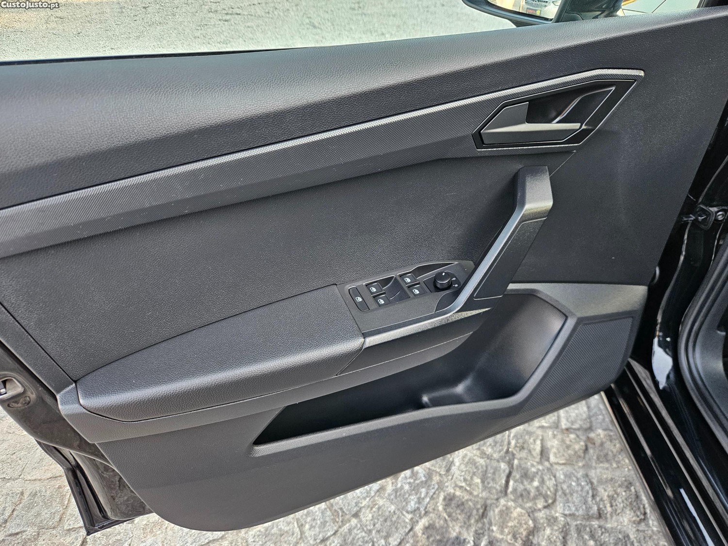 SEAT Ibiza 1.0 T Reference — fotografia 3