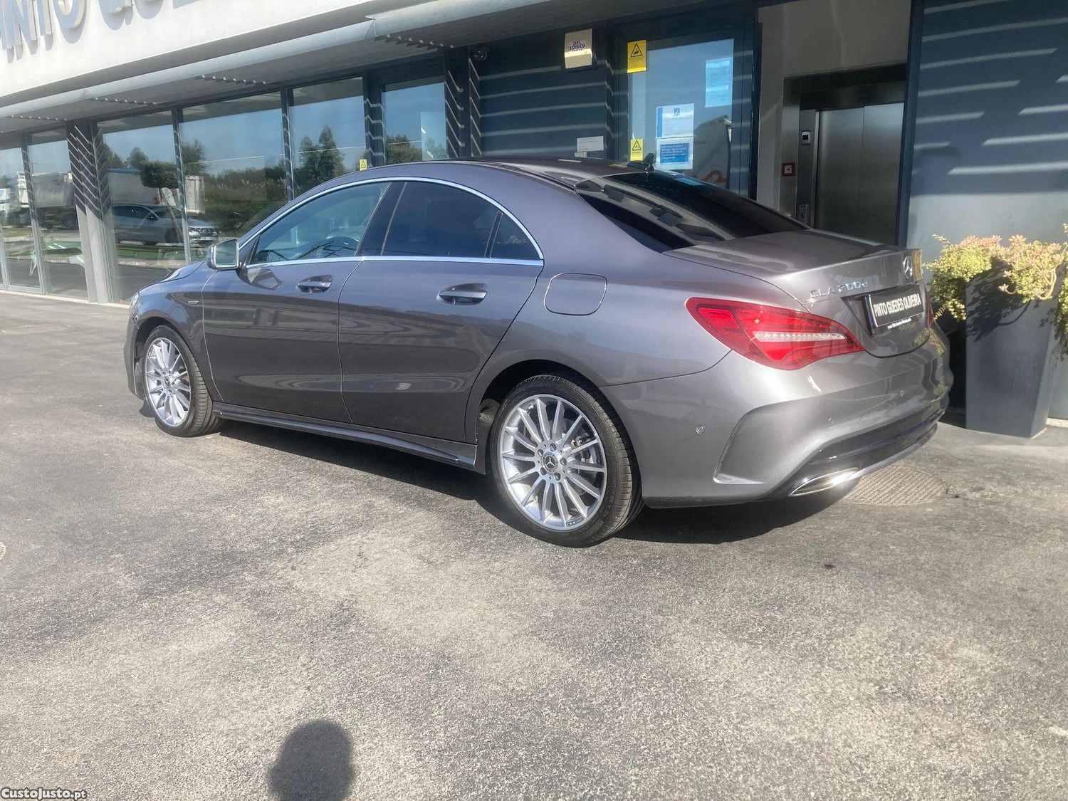 Mercedes-Benz CLA 200 d AMG Line Aut. - 18 — photo 5