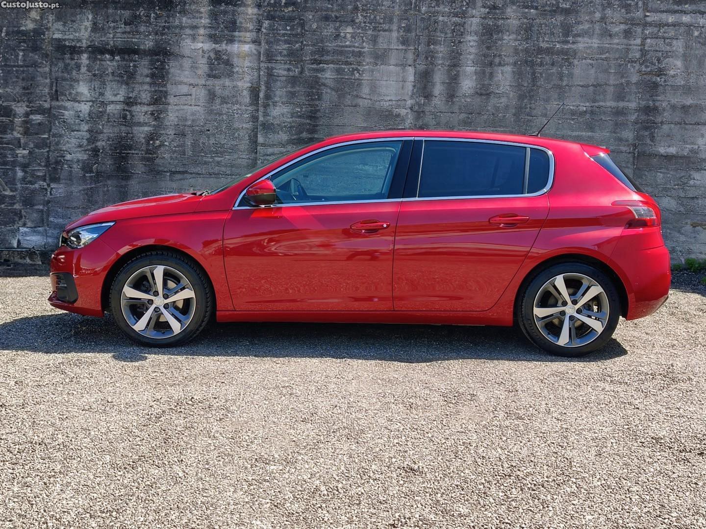 Peugeot 308 1.2 PureTech Allure J17 — fotografia 12