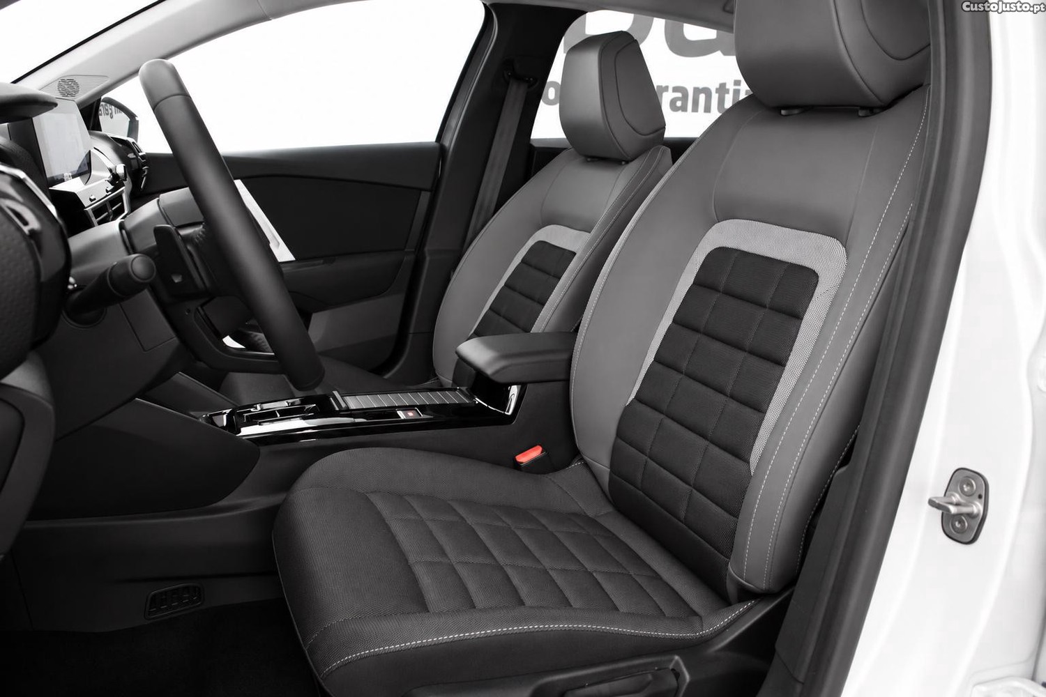 Citroën e-C4 MAX 54Kwh 156CV (AUTO) - 25 — photo 3