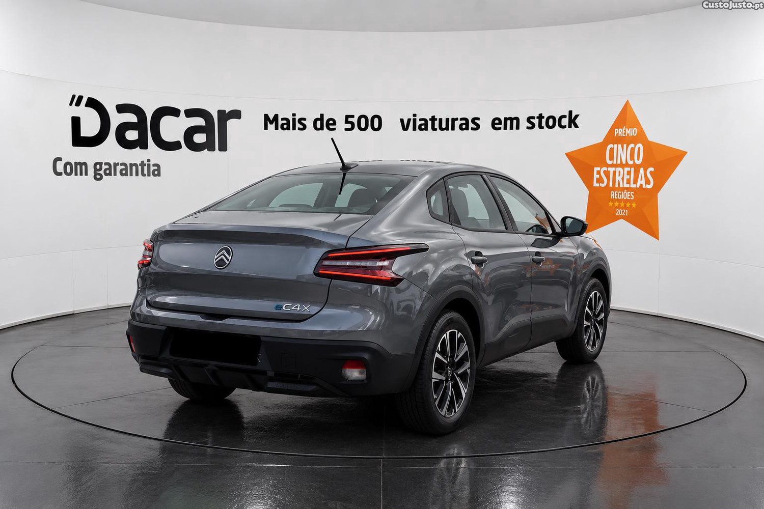 Citroën e-C4 X PLUS 156CV 54Kwh (AUTO) - 25 — photo 2