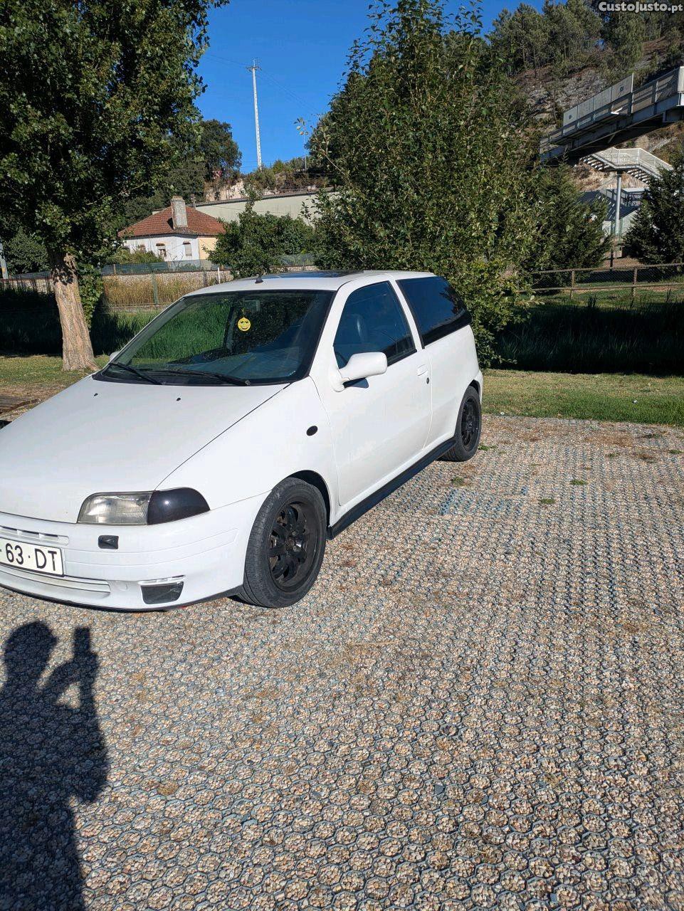 Fiat Punto gt - 94 — photo 3