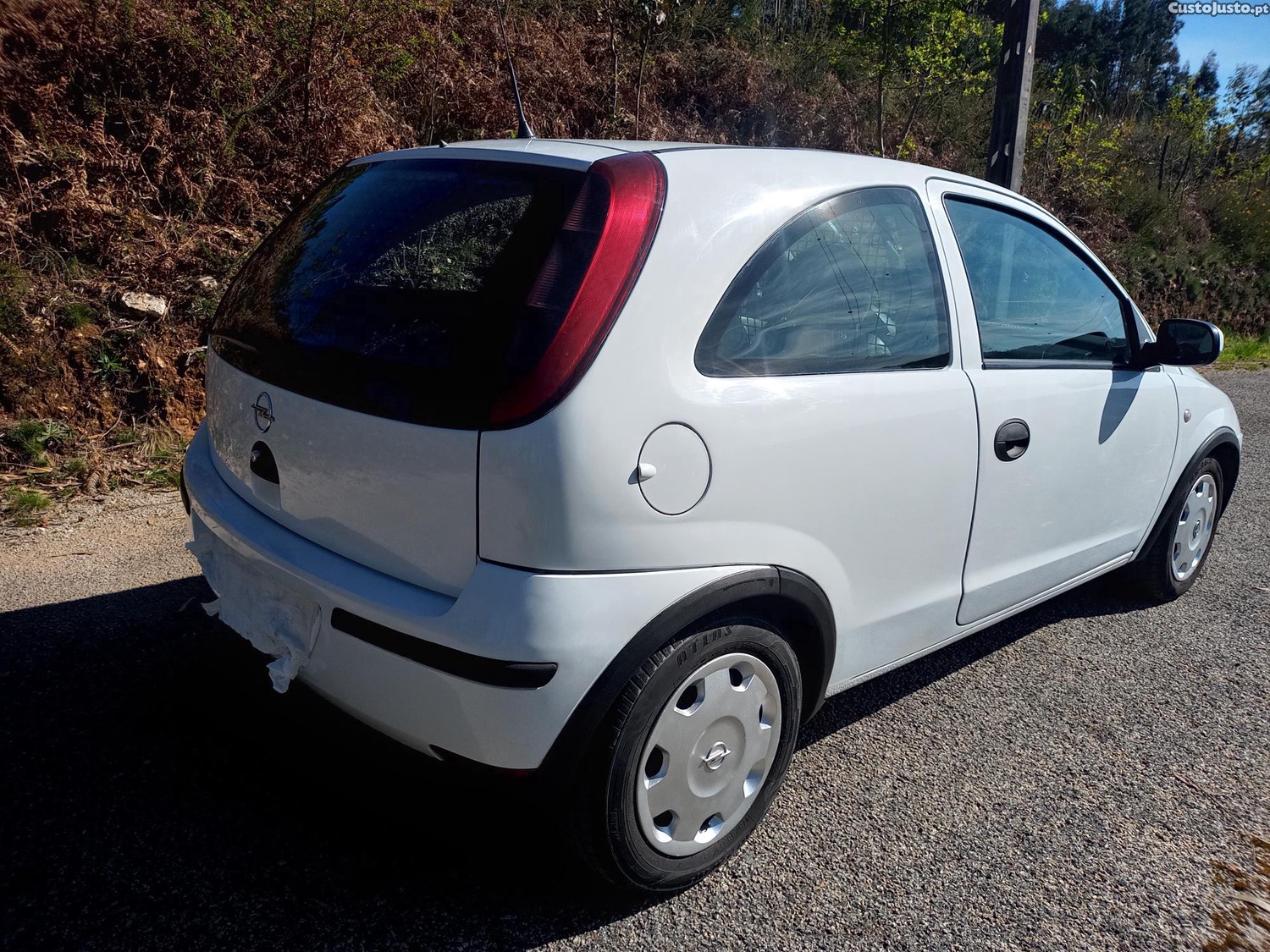 Opel Corsa corsa C — fotografia 6
