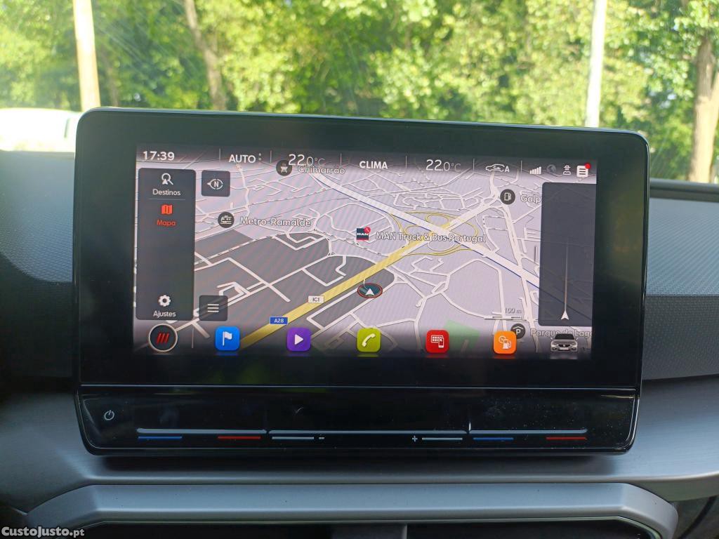 SEAT Leon ST 2.0 TDI FR DSG 150cv — fotografia 14