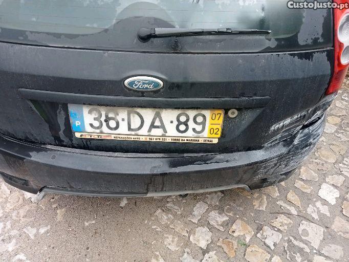 Ford Fiesta 1.25cc - 07 — photo 3