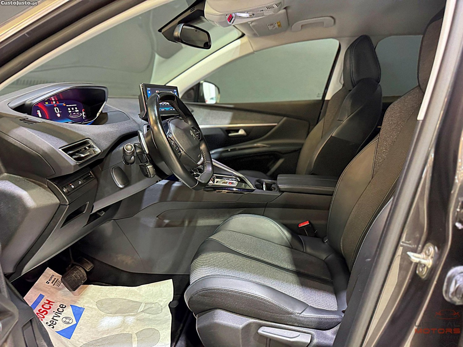 Peugeot 3008 1.2 PureTech Allure Pack EAT8 — fotografia 11
