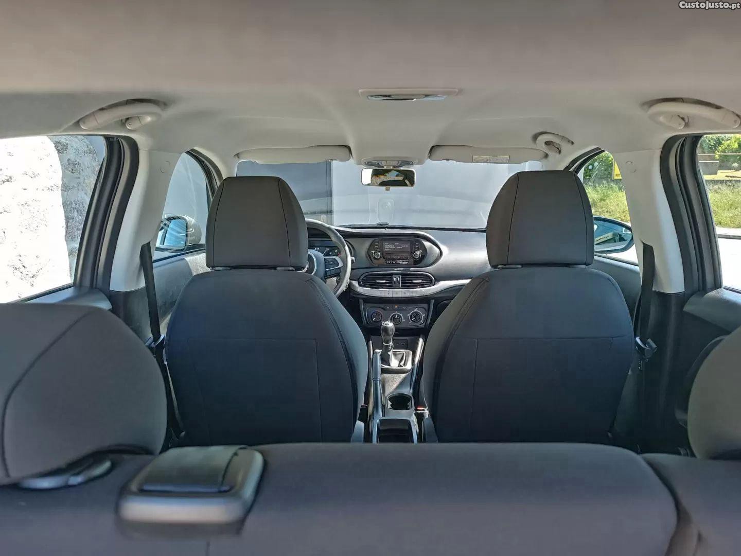 Fiat Tipo 1.3 m-jet easy — fotografia 3