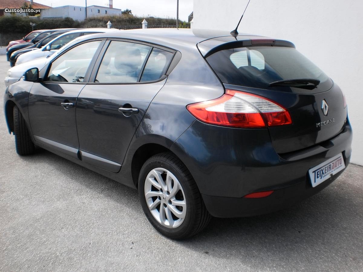 Renault Mégane 1.5 dci 110 cv — fotografia 6