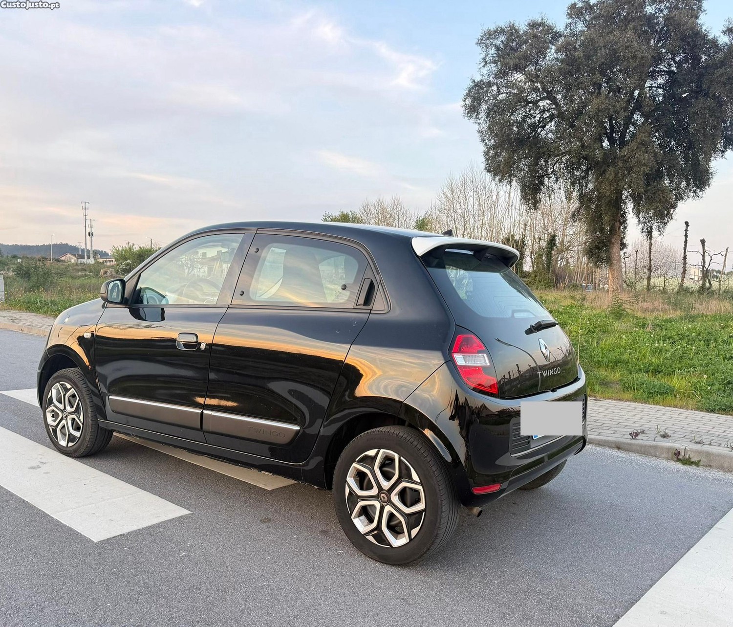Renault Twingo 1.0 SCe Dynamique — fotografia 6