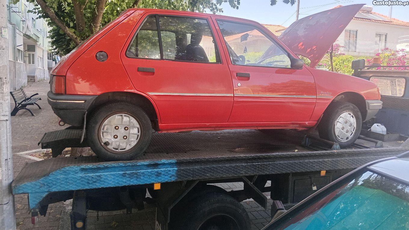 Peugeot 205 junior 1.0 1989 - 89 — photo 4