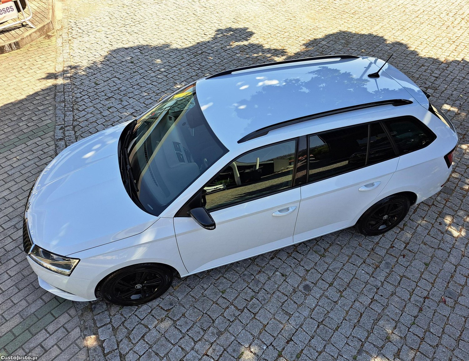 Skoda Fabia 1.0 TSI Ambition DSG — fotografia 2