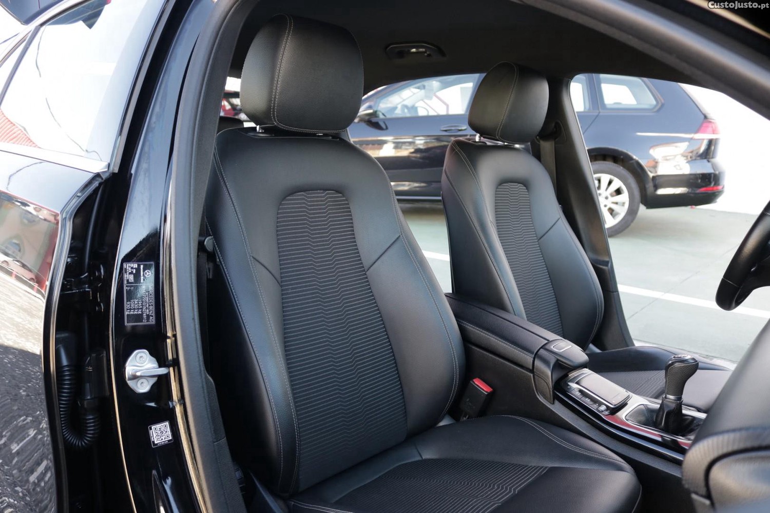 Mercedes-Benz A 180 d Progressive 2.0 116cv — fotografia 41