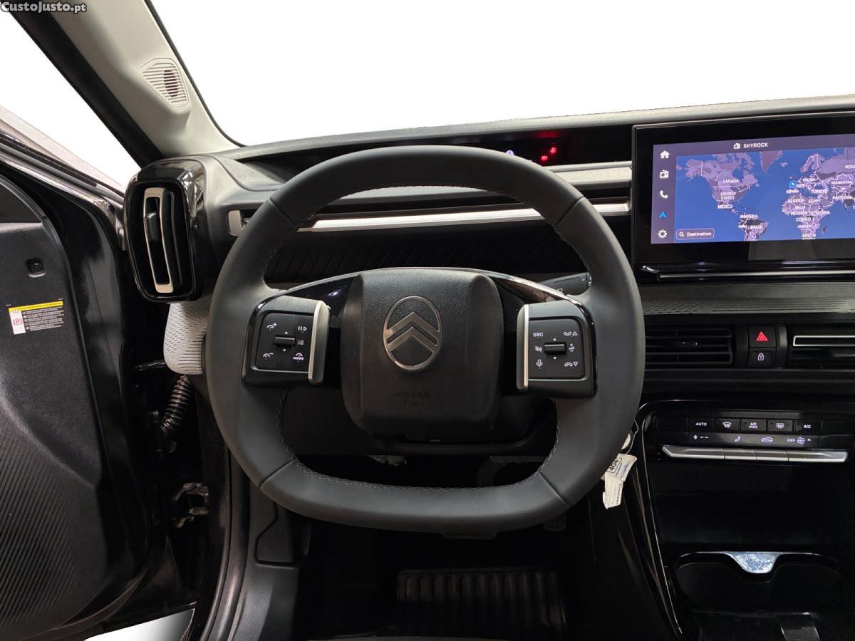Citroën e-C3 44 kWh Max - 24 — photo 5