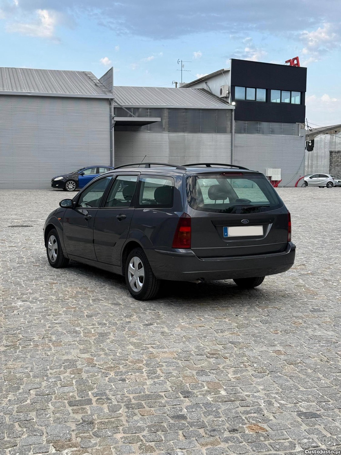 Ford Focus SW 1.8 TDDi 90cv — fotografia 7