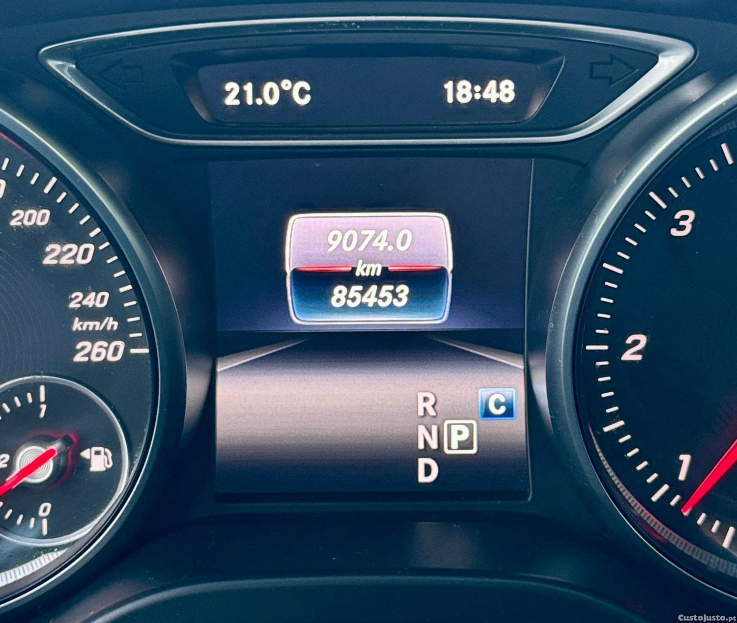 Mercedes-Benz GLA 180 d AMG Line Aut. - 17 — photo 5