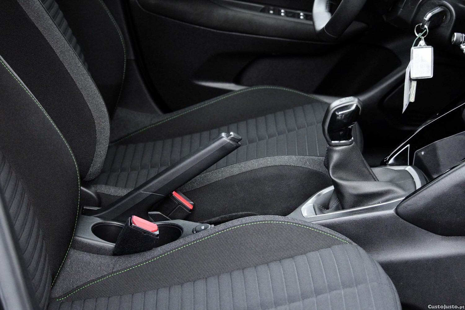 Peugeot 208 1.2 PureTech Active — fotografia 9