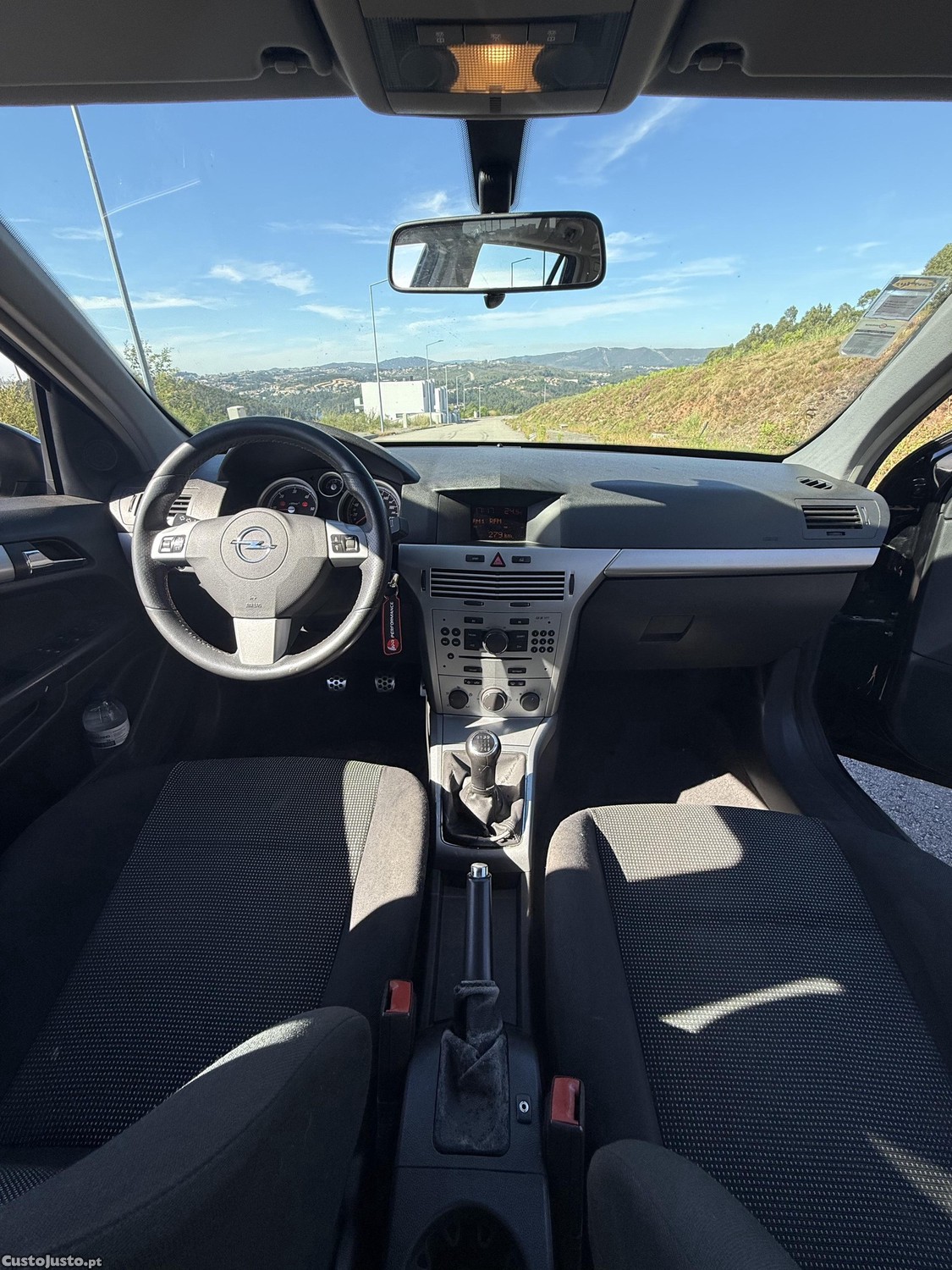 Opel Astra Caravan 1.7 cdti 125cv — fotografia 5