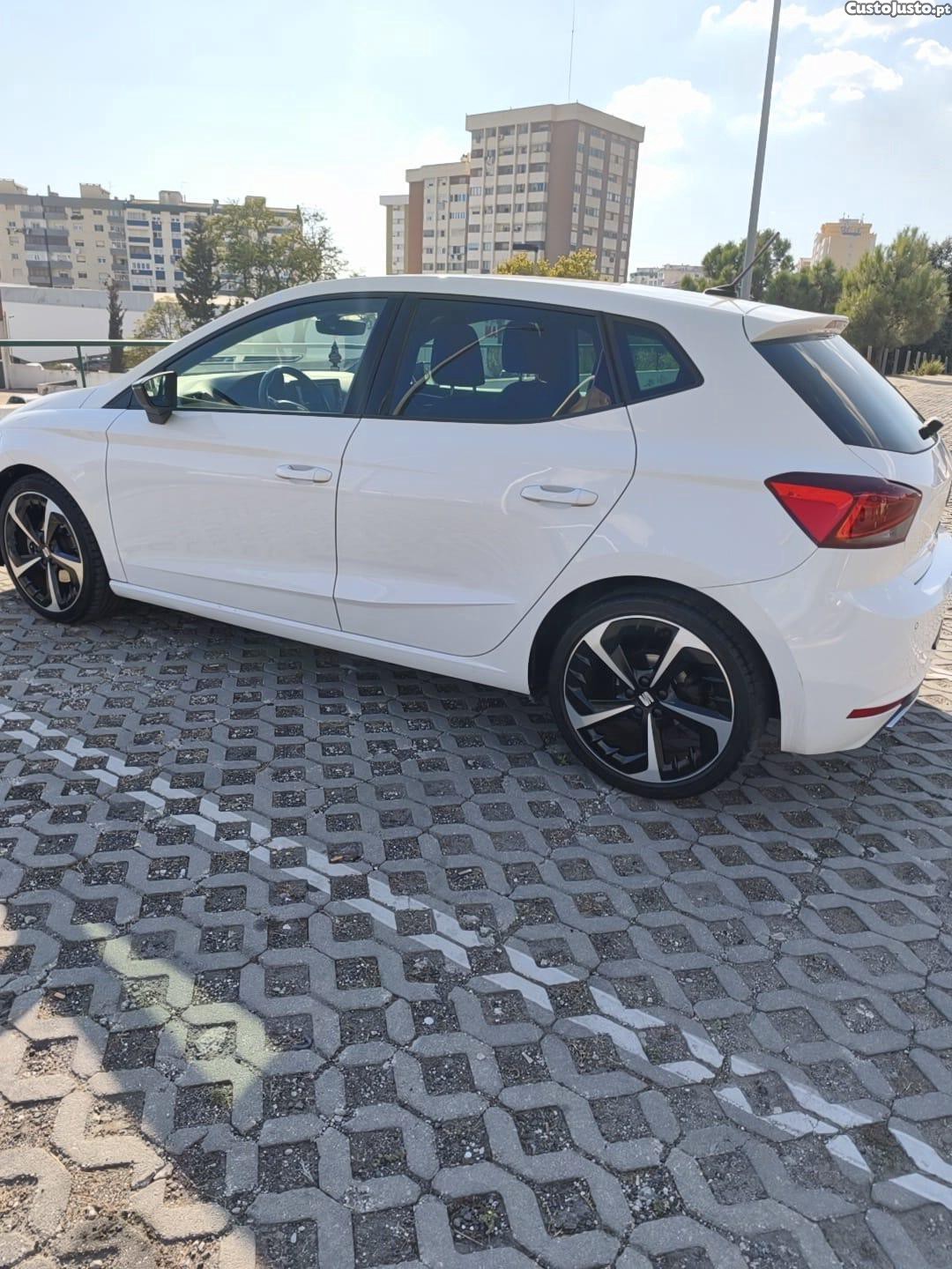 Seat Ibiza 1.0 tsi versão FR - 21 — photo 3
