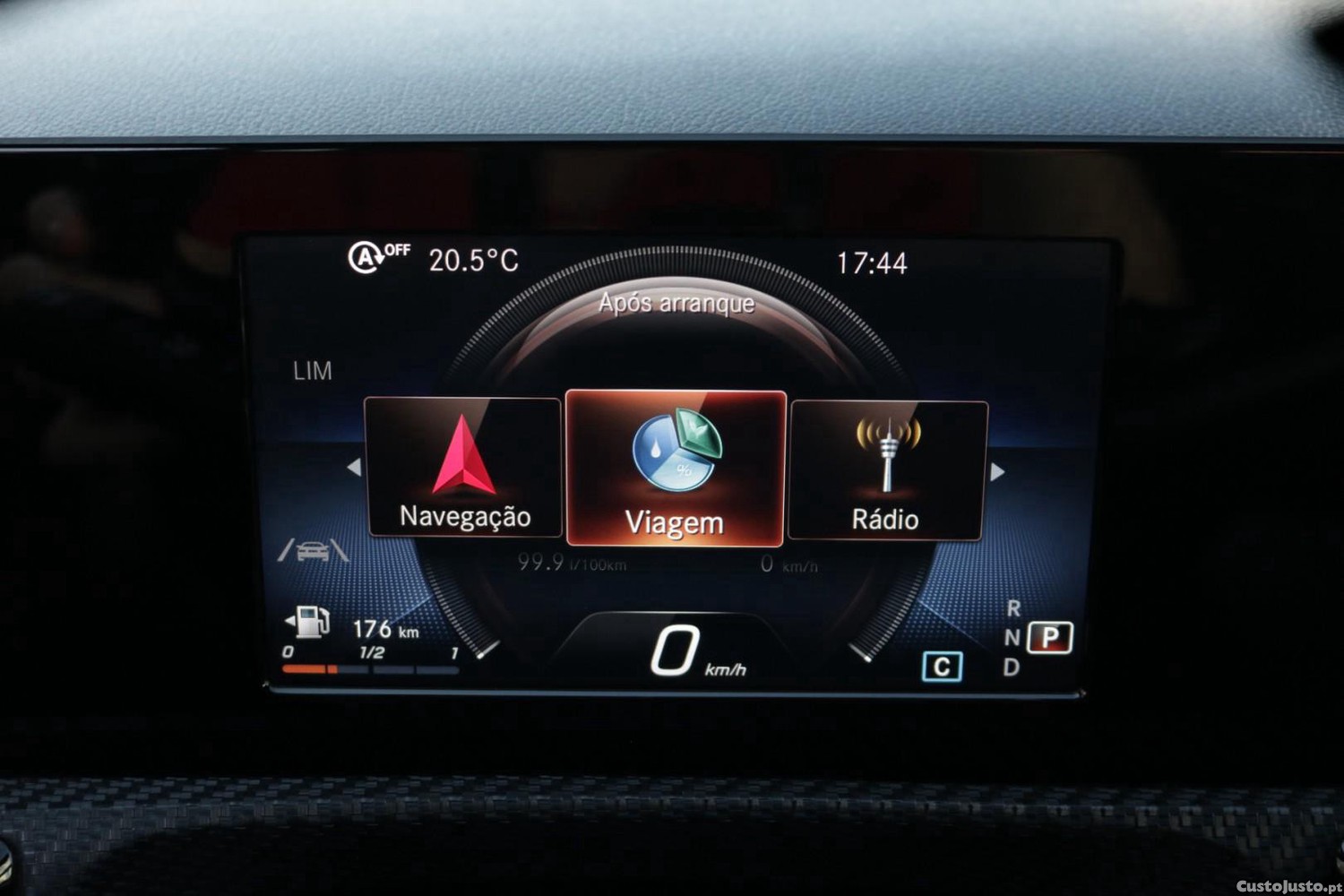 Mercedes-Benz CLA 180 d Coupe Style Auto — fotografia 15