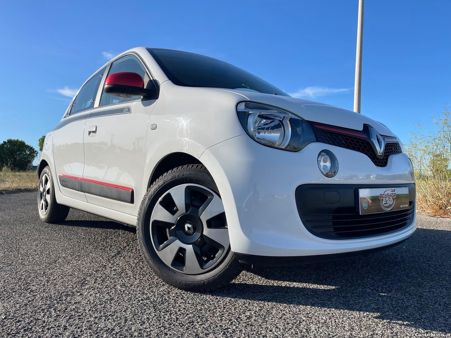 Renault Twingo 1.0 SCe Dynamique — fotografia 16