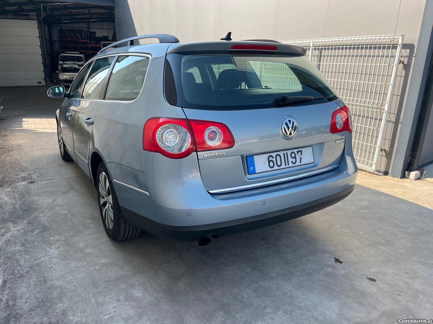Volkswagen Passat 1.6 TDI — fotografia 8