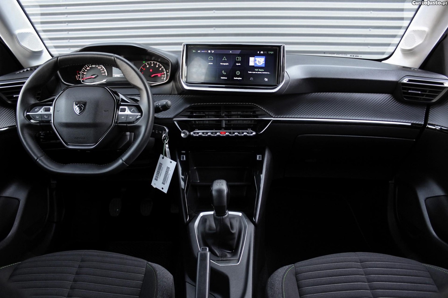 Peugeot 208 1.2 PureTech Active — fotografia 3