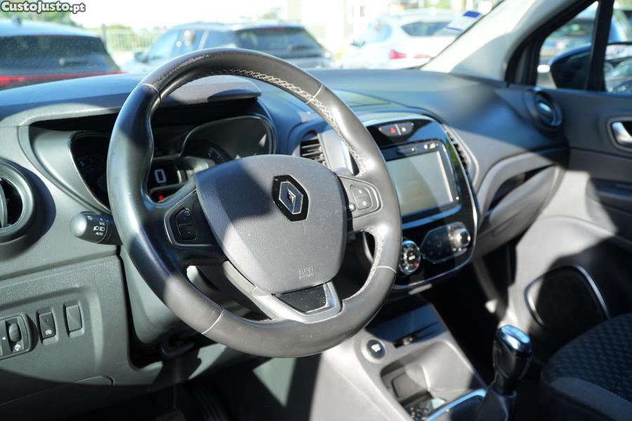 Renault Captur 1.0 TCe Intens - 18 — photo 5