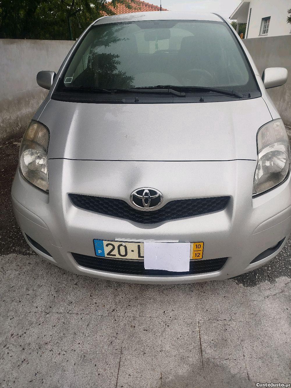 Toyota Yaris sol — fotografia 10