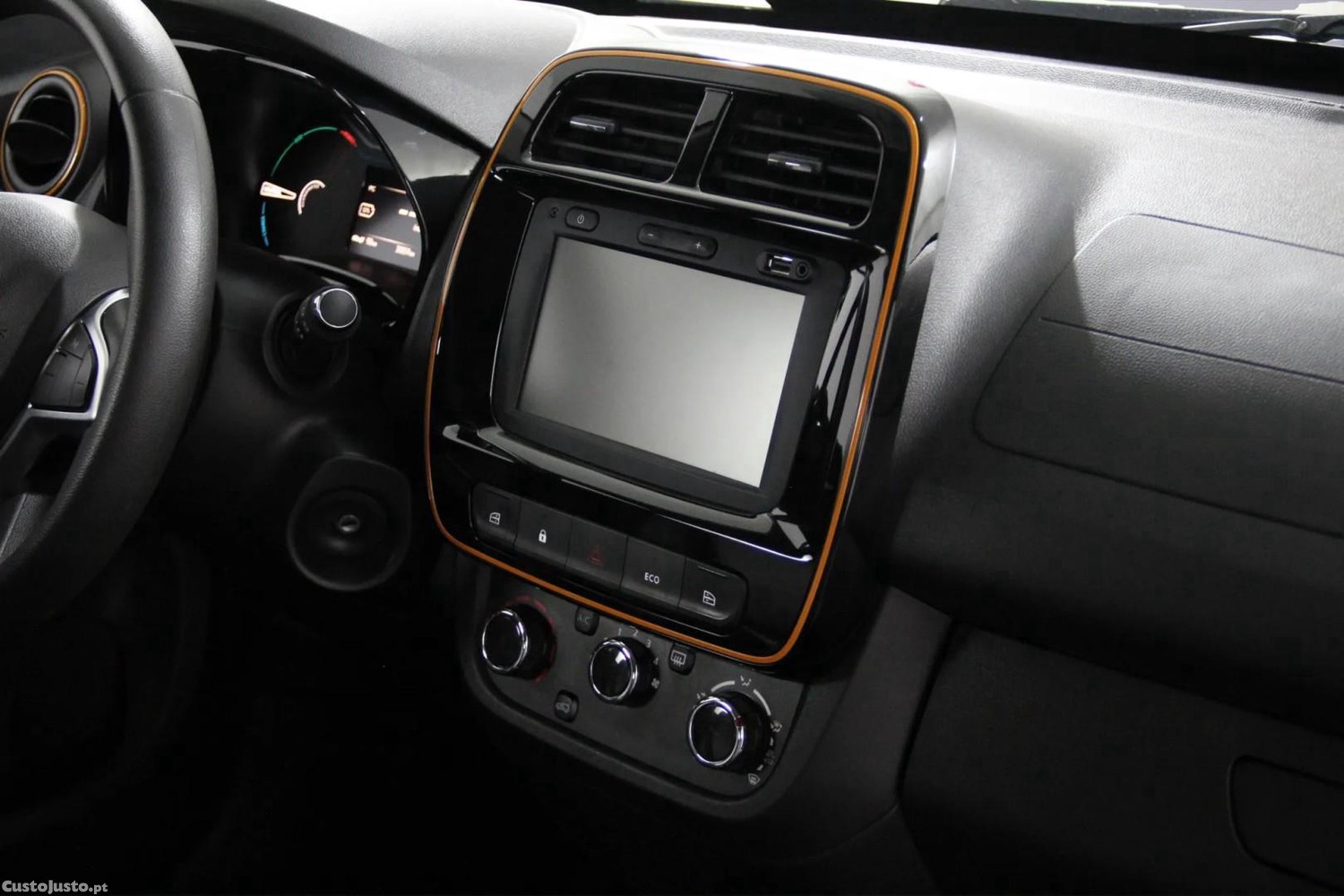 Dacia Spring Comfort Plus — fotografia 6