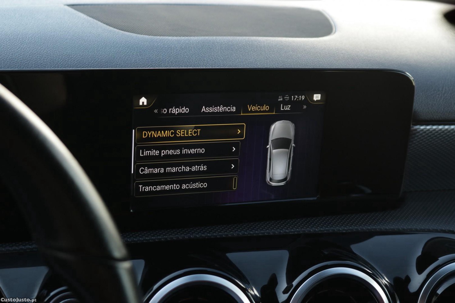 Mercedes-Benz A 180 d Progressive 2.0 116cv — fotografia 12
