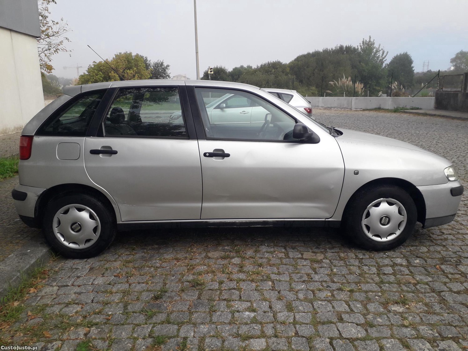 Seat Ibiza MPI C/ Direção Assistida - 00 — photo 5
