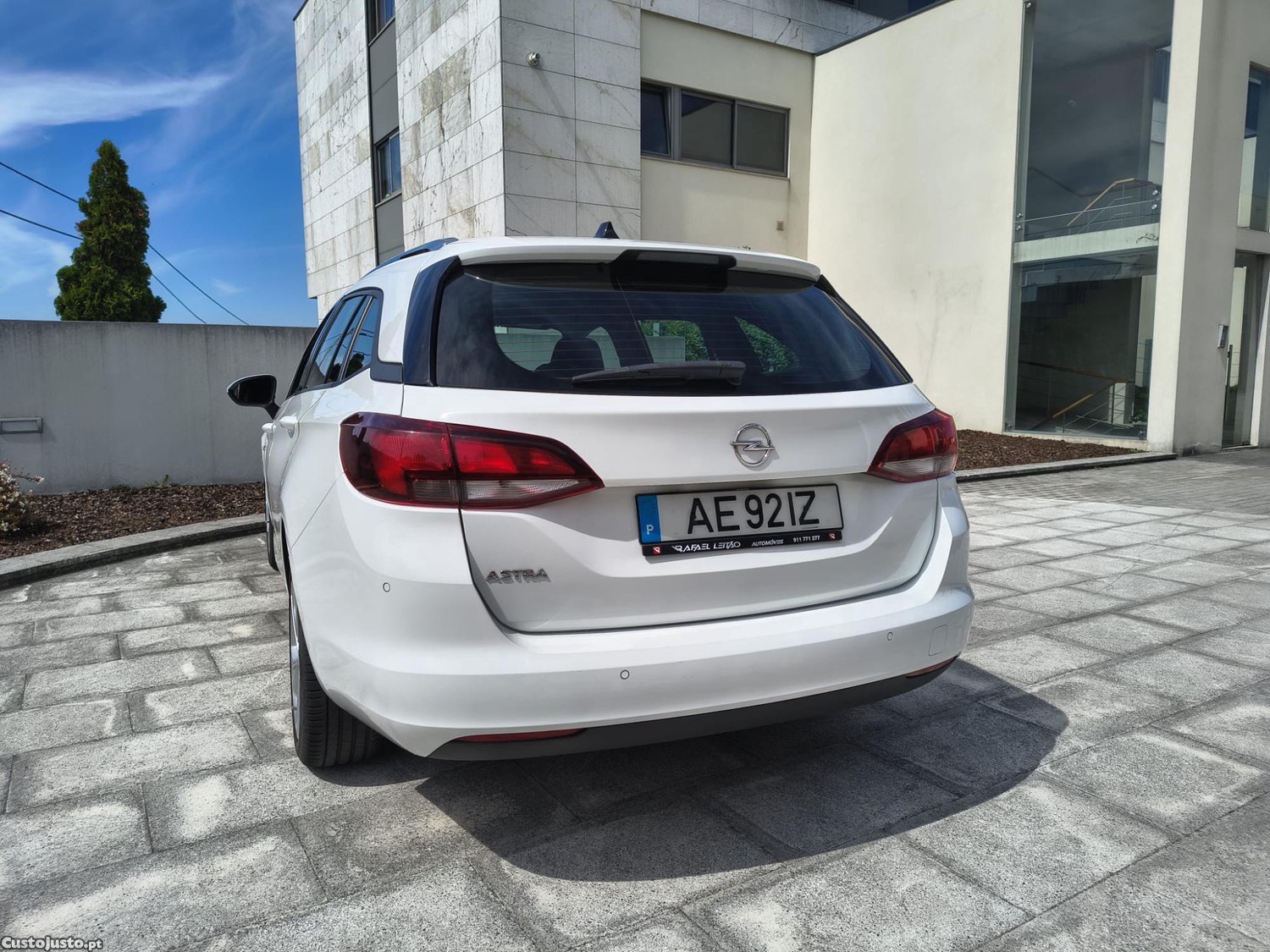 Opel Astra Sports Tourer+ — photo 5