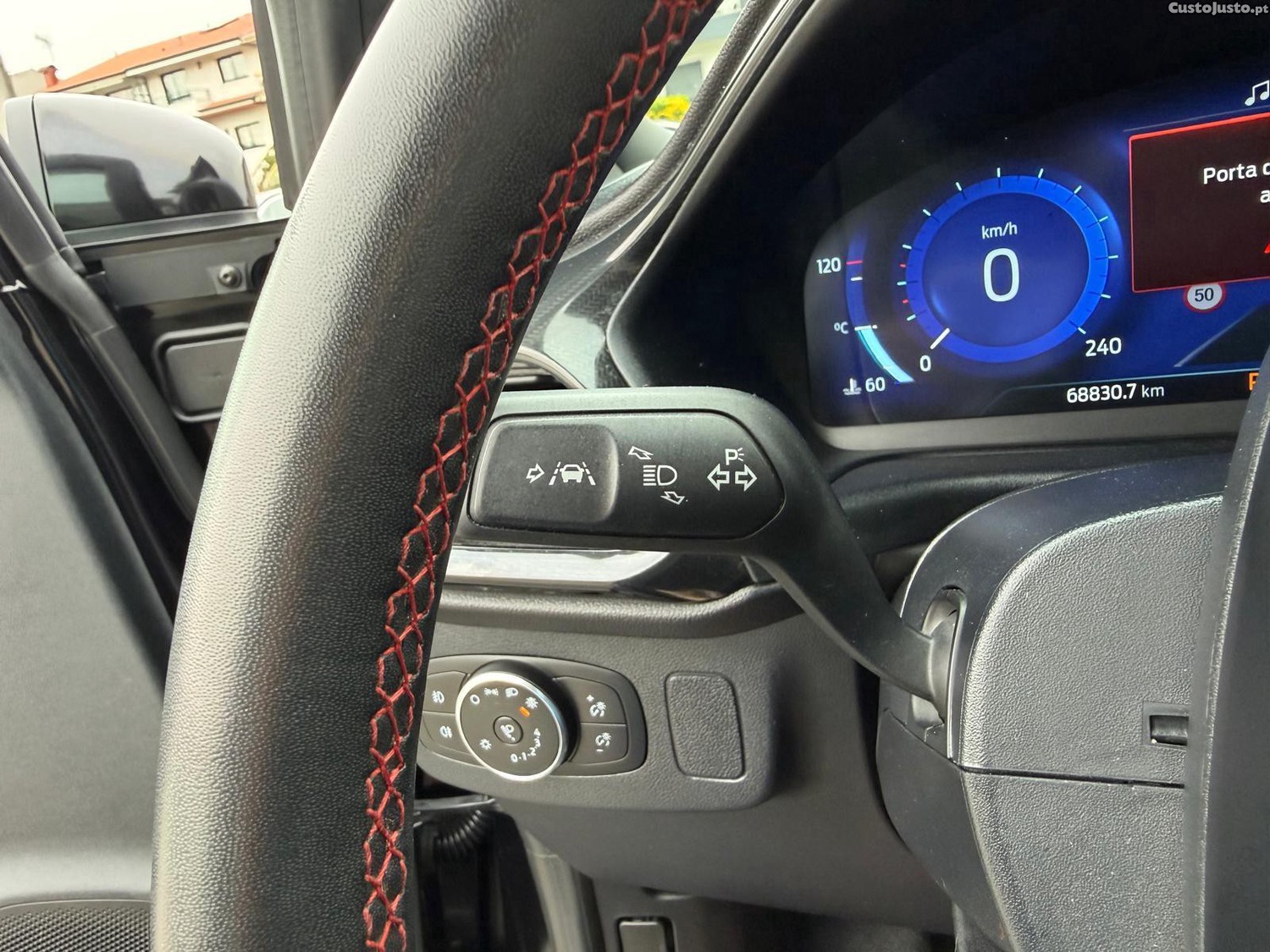 Ford Puma 1.0 EcoBoost MHEV ST-Line Aut. — fotografia 7