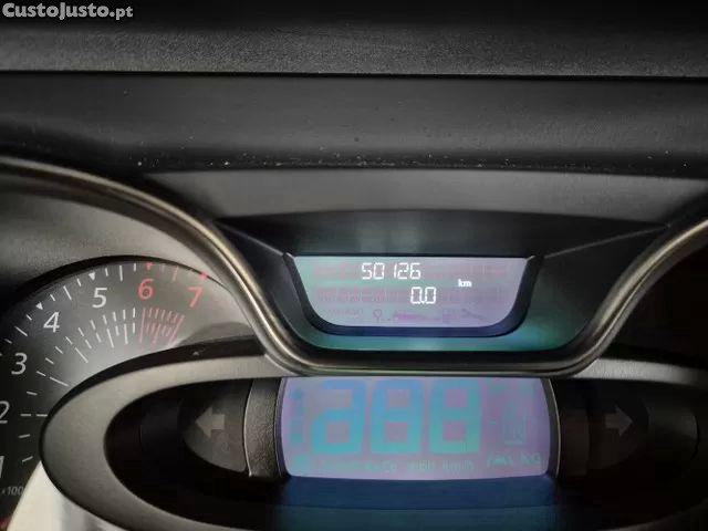 Renault Captur 0.9 tce exclusive — fotografia 10