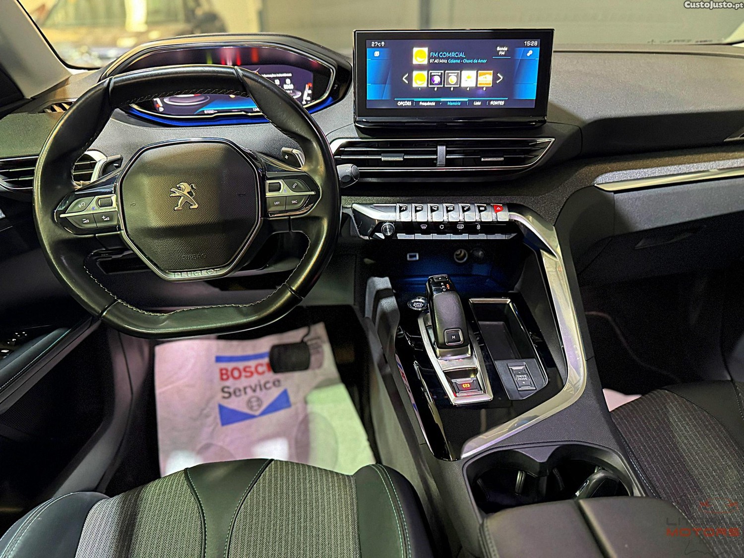 Peugeot 3008 1.2 PureTech Allure Pack EAT8 — fotografia 6